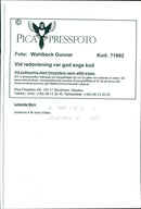 RUNAWAY GIRL PICS HUTCHISON SALLY MCGRATH SAFE HOME SWEDEN - Vintage Photograph