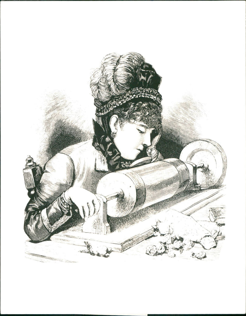 PAGE CAPUTOL CHESS BUT HAS THOMAS GRAMOPHONE NATUR BAND MUSIC - Vintage Photograph