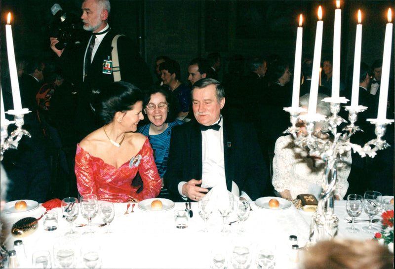 SWEDEN FULLY THEI LEIF JANSSON VISIT SECOND ROYAL QUEEN CONCERT - Vintage Photograph