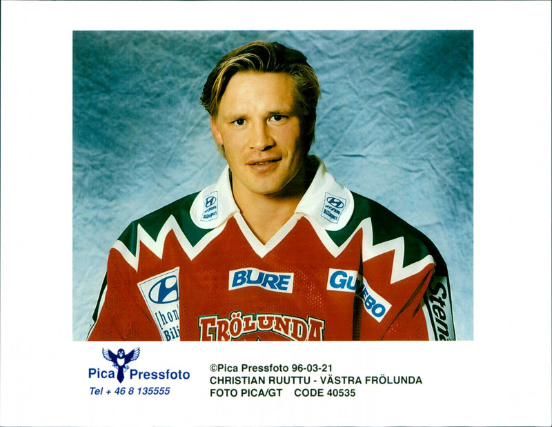 Christian Ruuttu. - Vintage Photograph