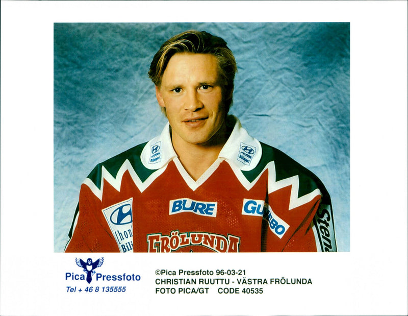 Christian Ruuttu. - Vintage Photograph