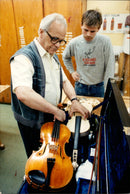 TOTM ICELAND SAFARI OLODCI MUSIC FIOLBERGS - Vintage Photograph
