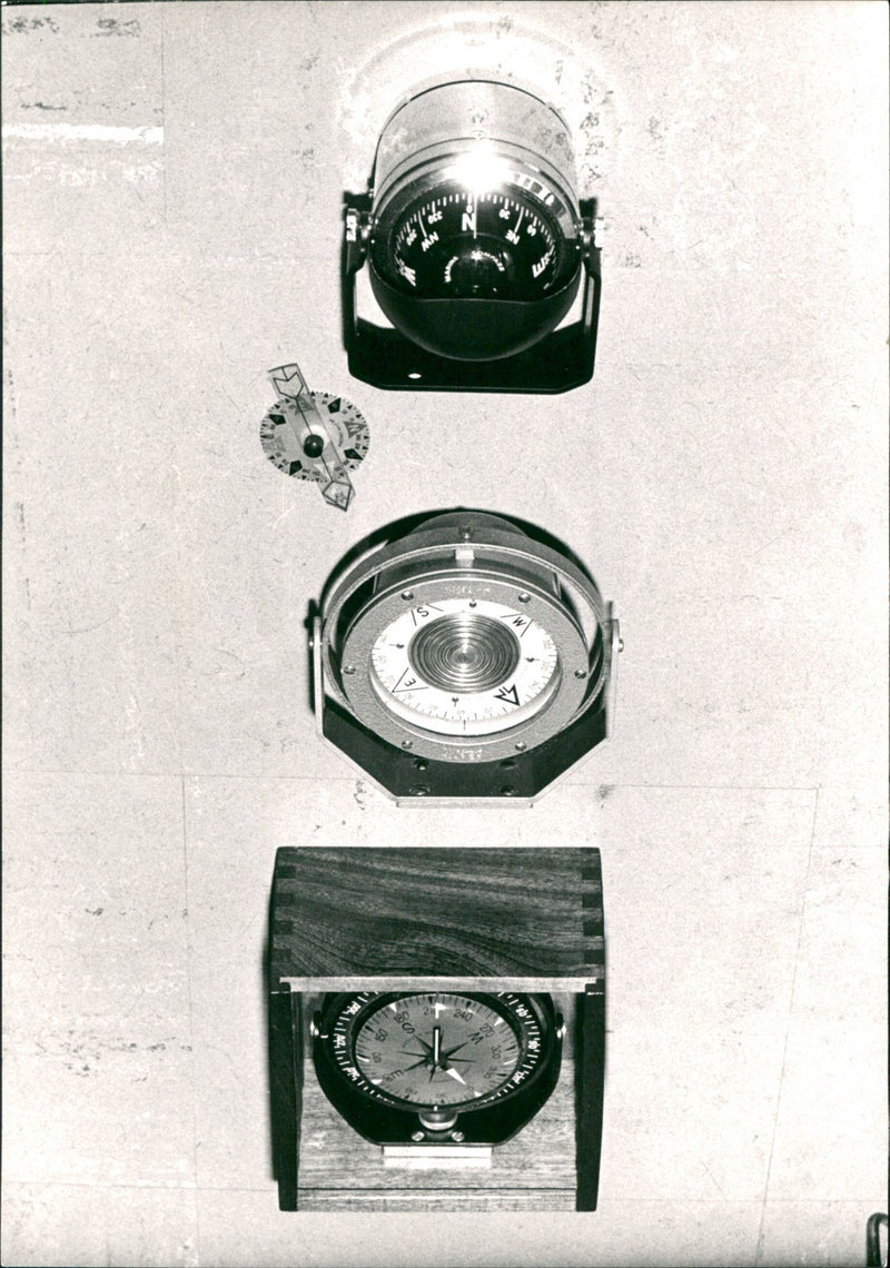 1972 SPRIT INSIDE COMPASS SCALES THEIR EVERY LAZY NATURE AND MUST - Vintage Photograph