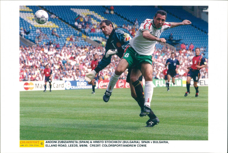 Andoni Zubizarreta during match - Vintage Photograph