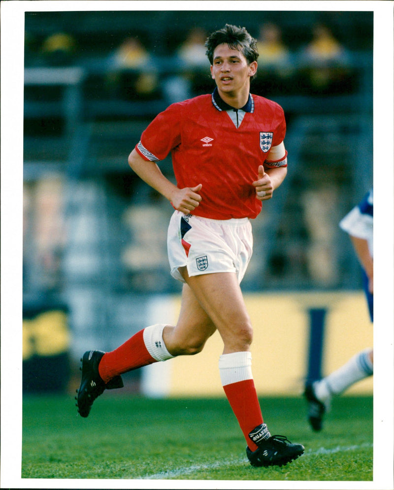 Gary Lineker, football. - Vintage Photograph