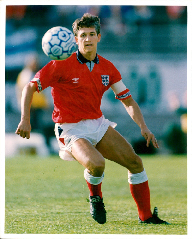 Gary Lineker, football. - Vintage Photograph