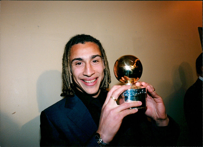The Gold Ball is awarded to Henrik Larsson. - Vintage Photograph