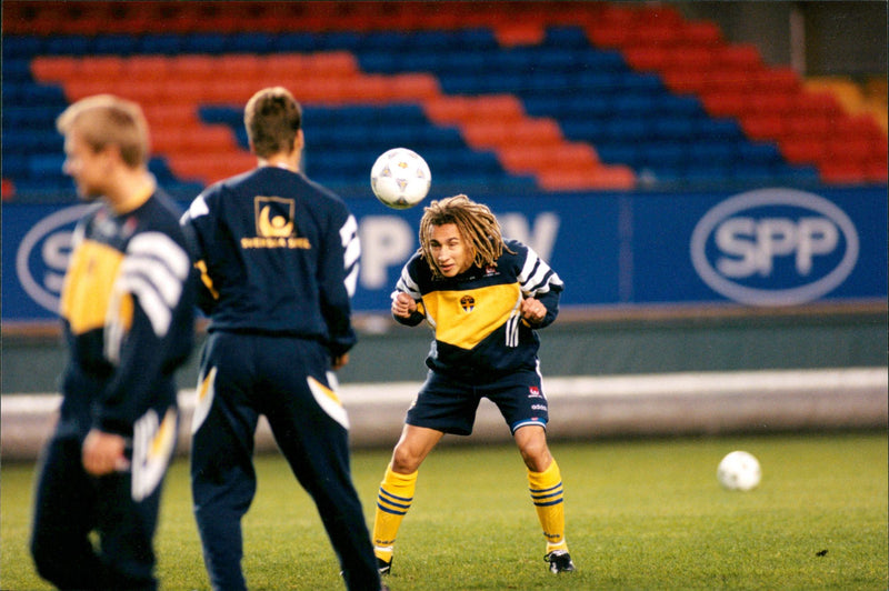 Henrik Larsson, Football players - Vintage Photograph