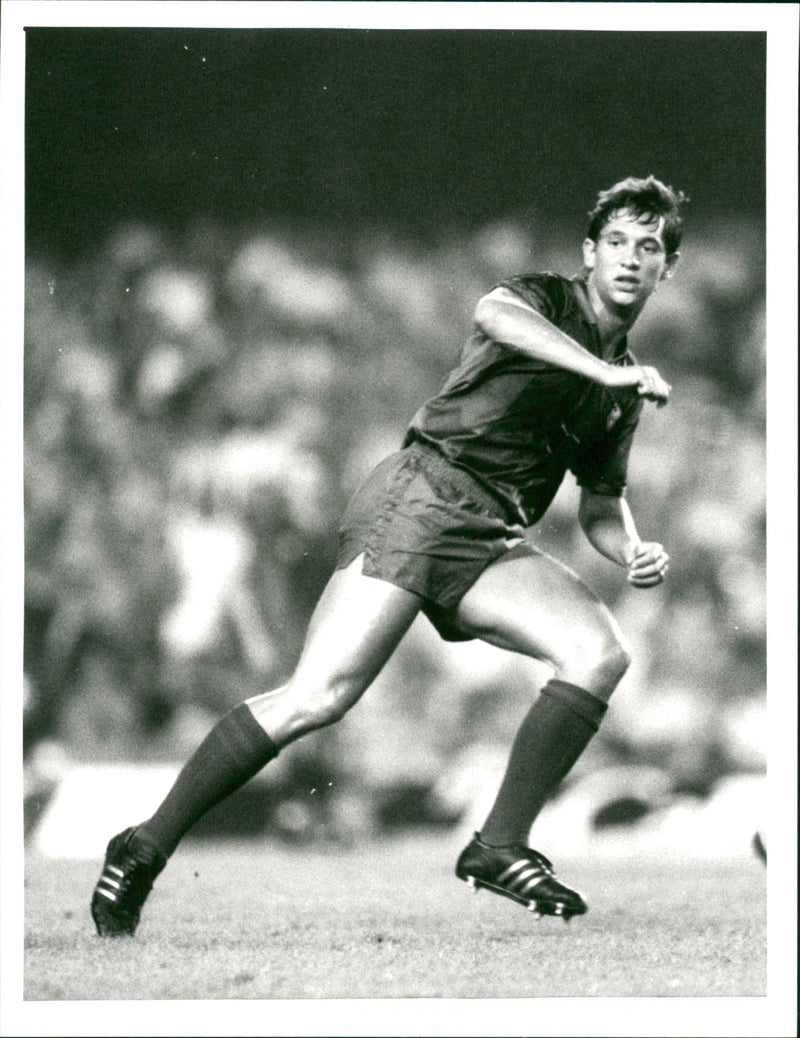 Gary Lineker, football. - Vintage Photograph