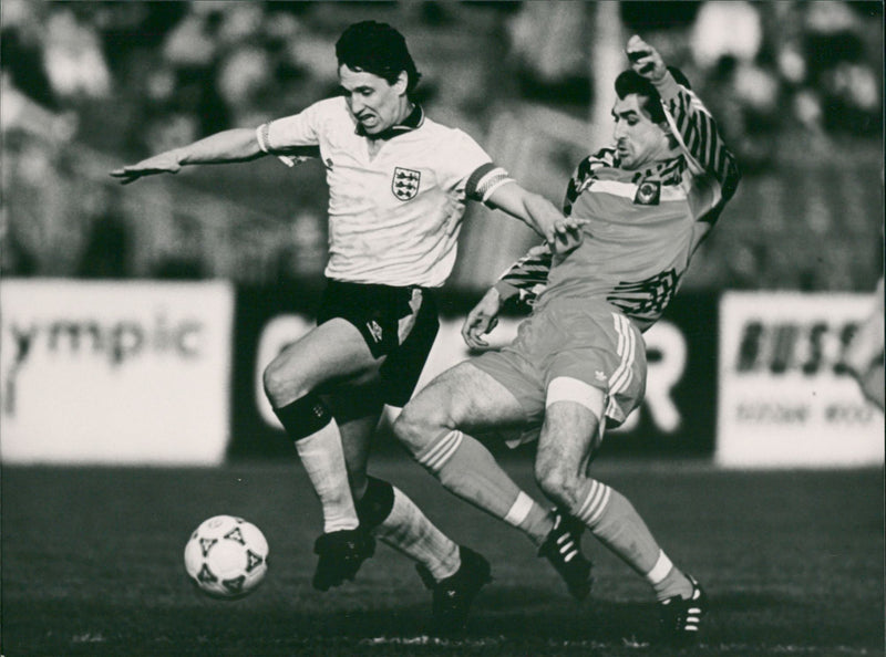 Gary Lineker, football. - Vintage Photograph