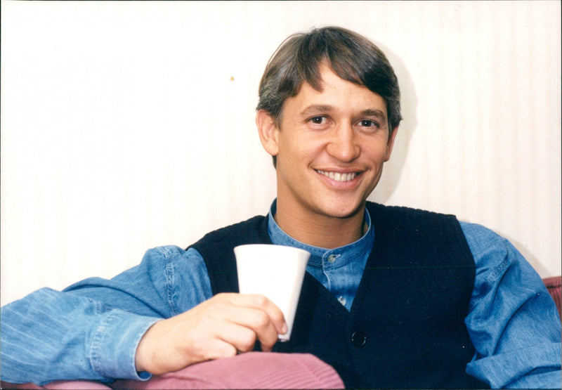 Gary Lineker, football. - Vintage Photograph