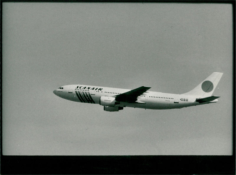 Scanair Airbus A300 - Vintage Photograph