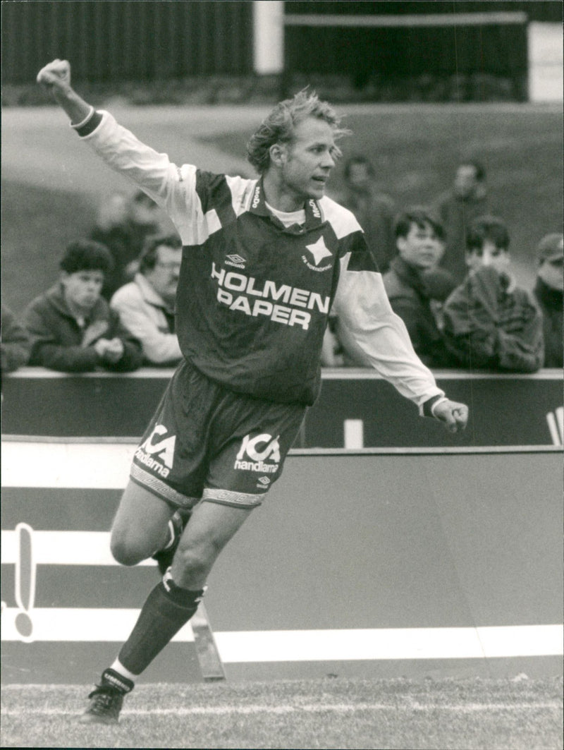Niclas Kindvall, a Swedish footballer. Born February 19,1967 at Rotterdam, Netherlands. - Vintage Photograph