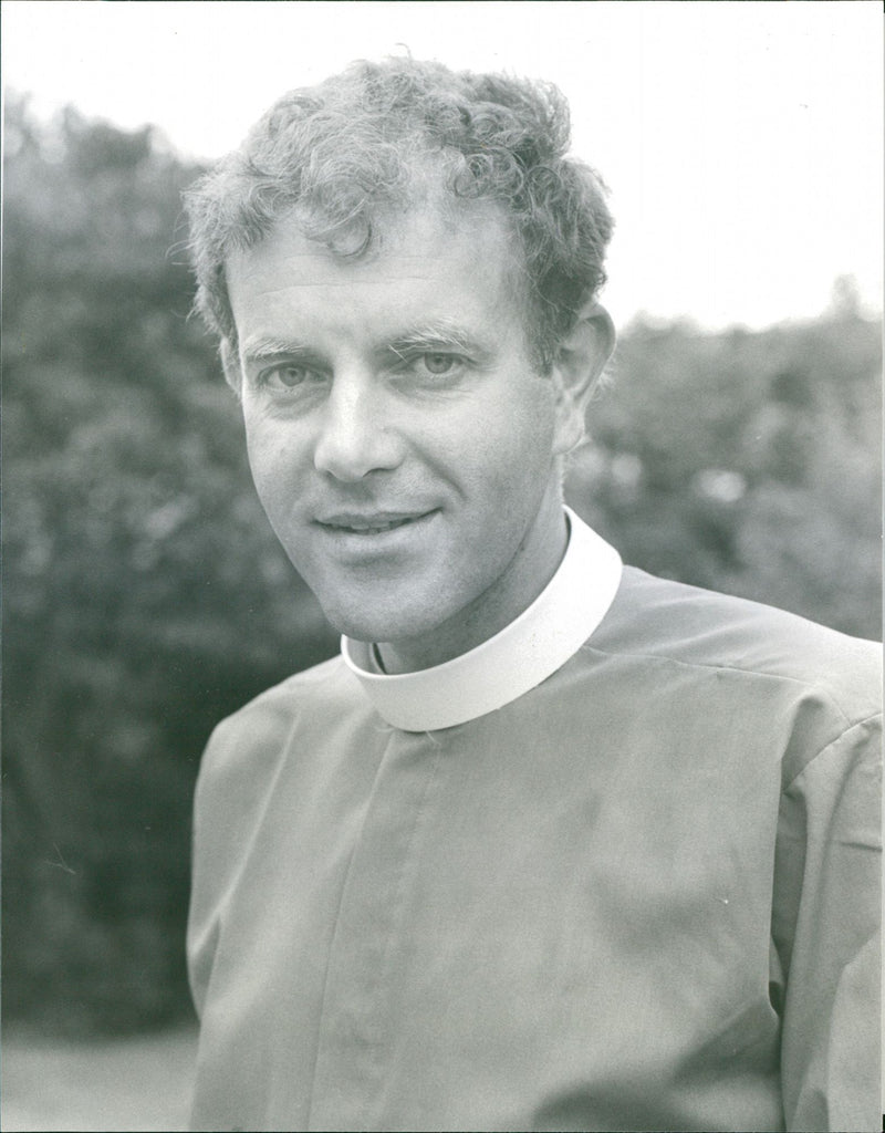 ROBERT MUSIC - Vintage Photograph