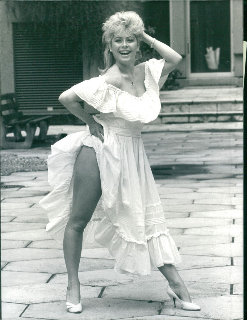 Suzanne Dando - Vintage Photograph