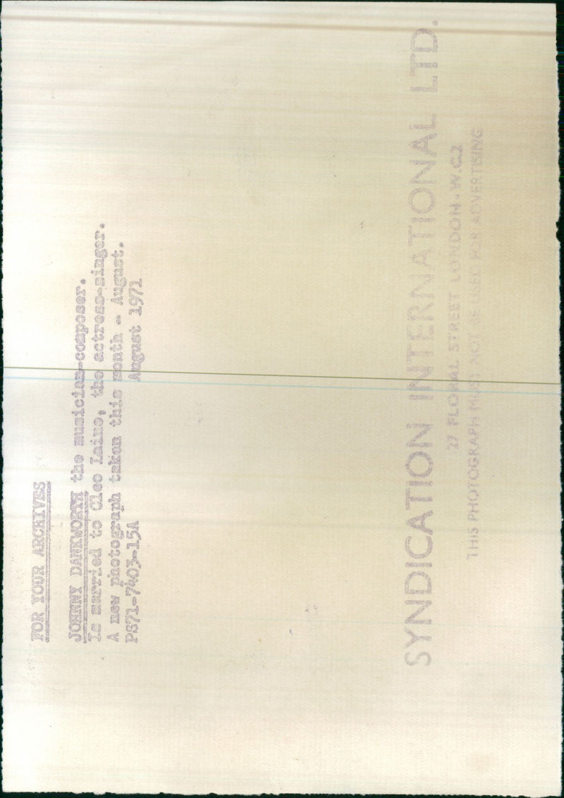 1972 MUSICIAN COMPOSER ACTRESS SINGER - Vintage Photograph