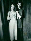 1930s look, Anna models version 1970 - Vintage Photograph