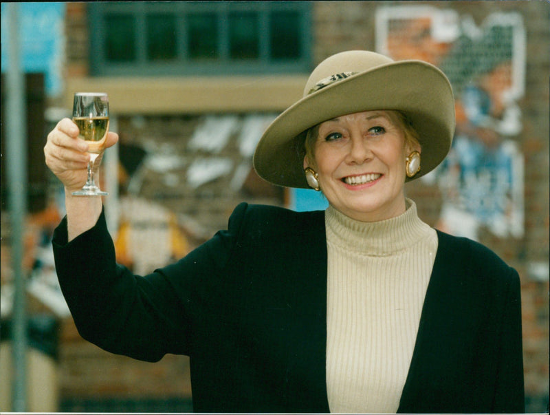 Elizabeth Dawn in ITV's Coronation Street. - Vintage Photograph