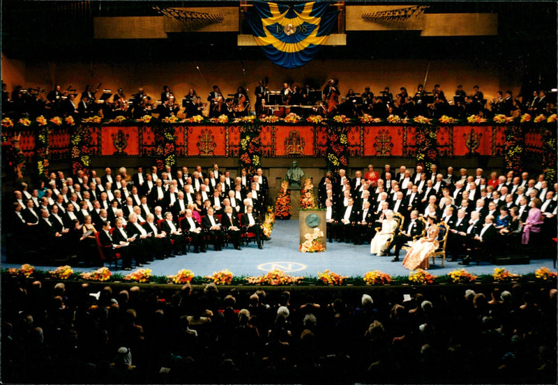 1998 REAL NOBEL PRIZE TELEPHONE SWEDEN RESPONSIB CONCERT - Vintage Photograph