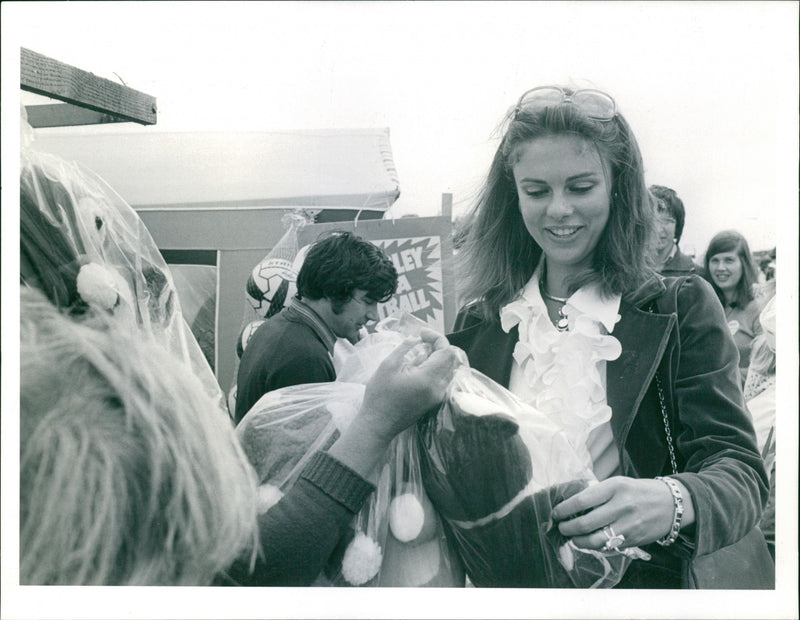 Beauty Queens: Karen Stringer - Vintage Photograph