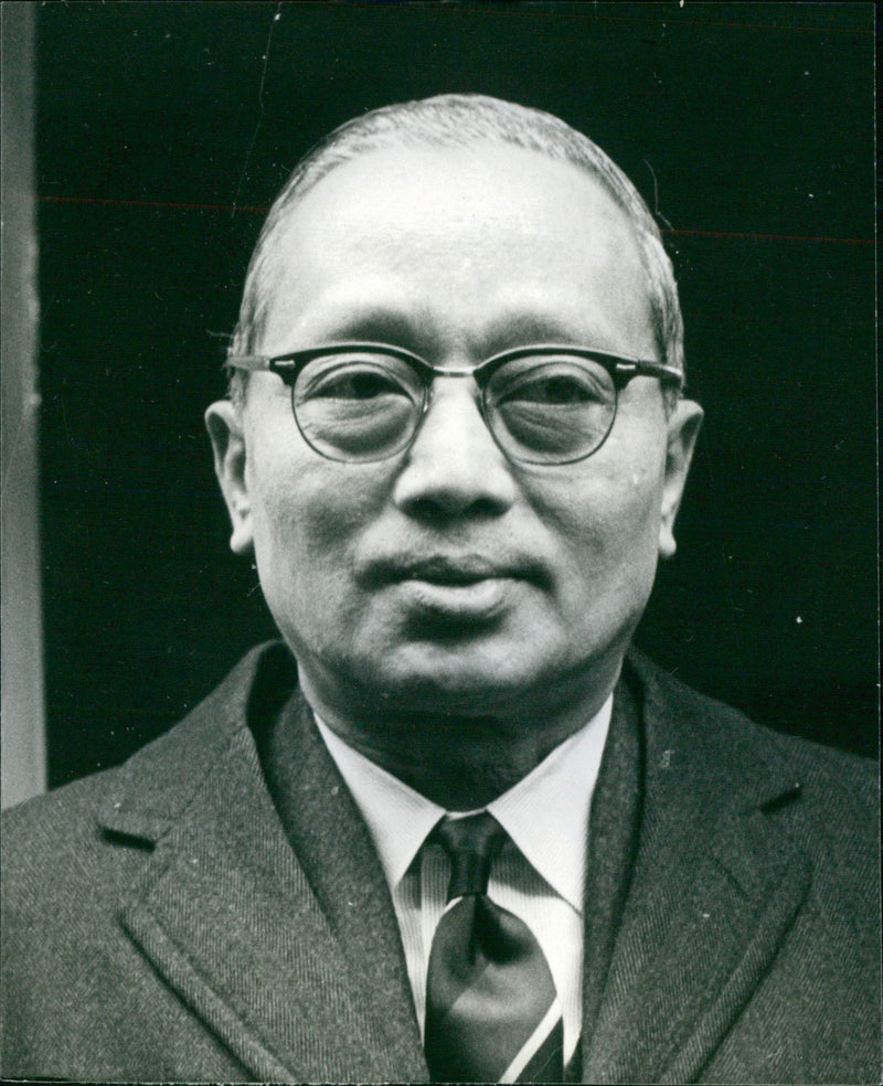 MARIE SONGWRITER PRESS - Vintage Photograph