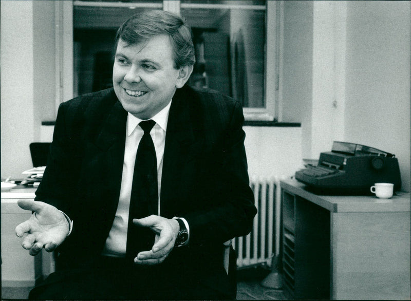 Ake Pettersson, politician. - Vintage Photograph