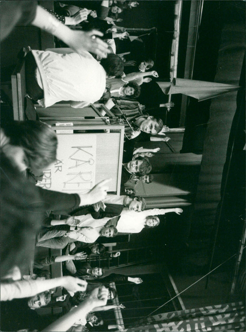 Collection with young people - Vintage Photograph