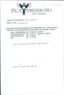 Ulf Kristersson (m), bjuder hem väljare - Vintage Photograph