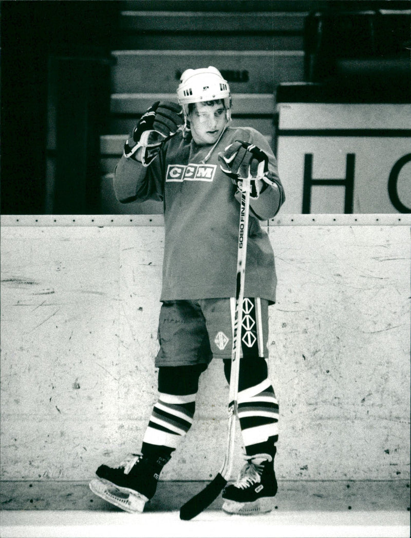 Corey Millen, Hockey player - Vintage Photograph