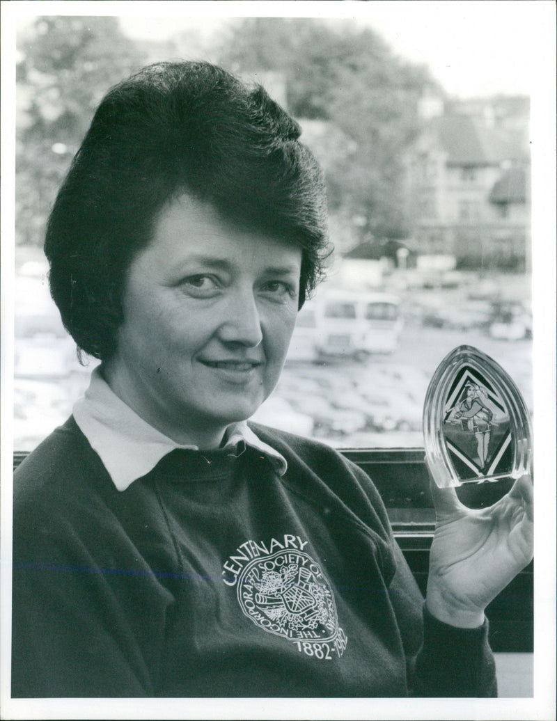 1983 EASTERN MUSIC - Vintage Photograph