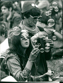 DUCHESS ROOTS APPARENT PUT THESESELV COMPANY DUKE ENGLAND FESTIVAL TOGETHER - Vintage Photograph