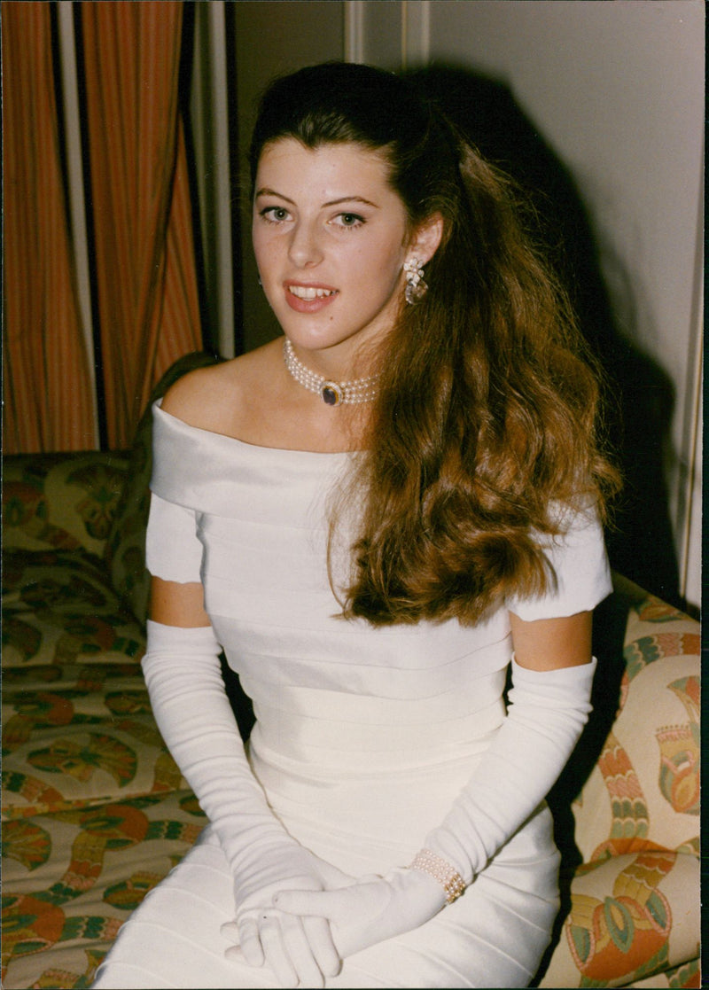 Zoe Tryon - Vintage Photograph