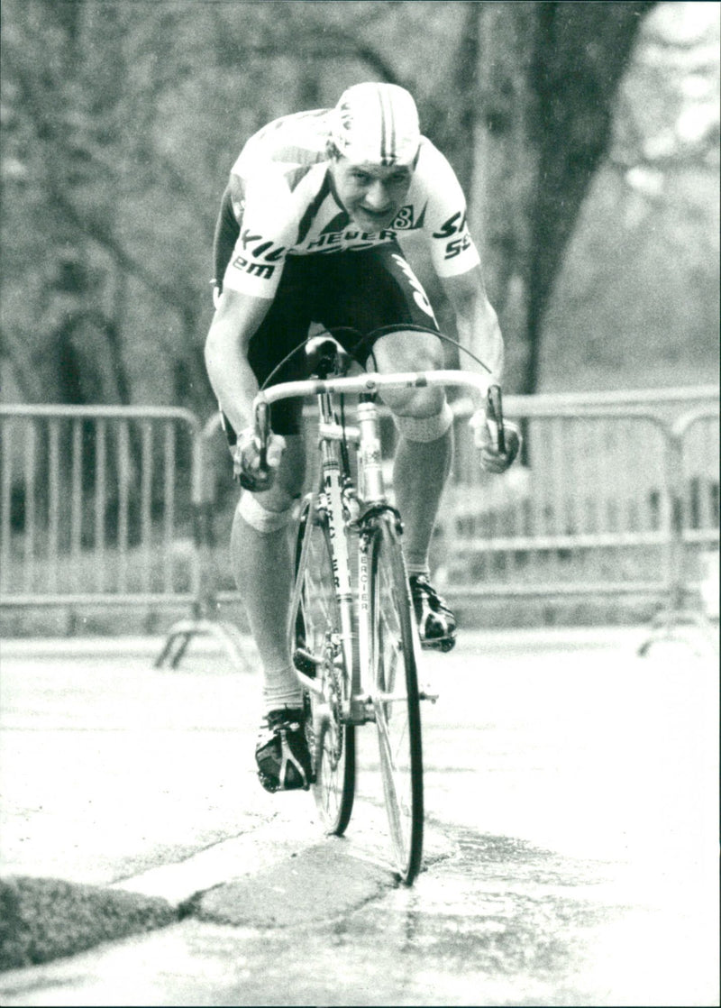 Jorg Muller - Vintage Photograph