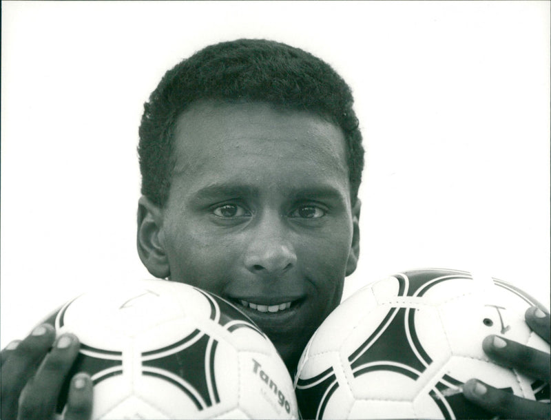 David Rocastle Arsenal - Vintage Photograph