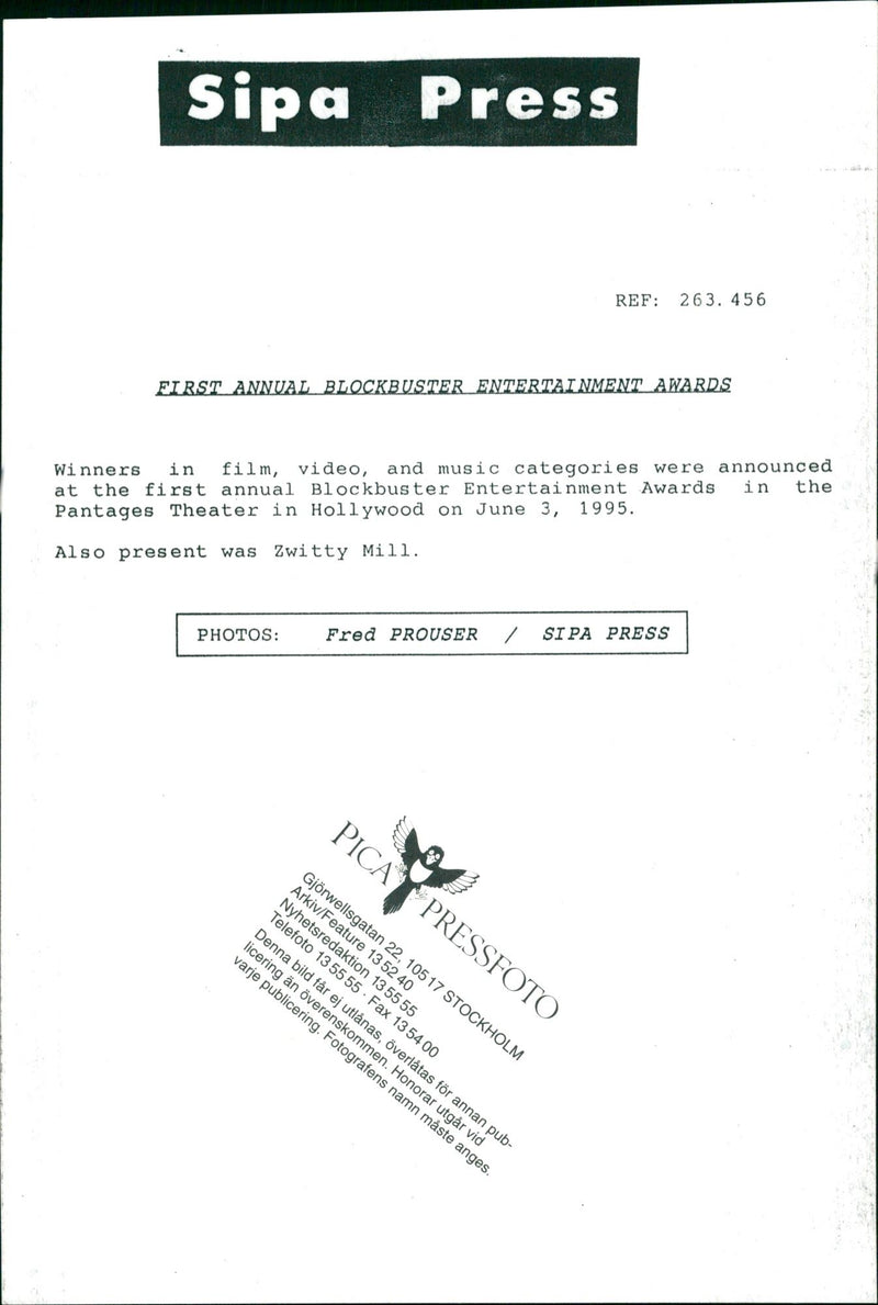 1995 ACCESS PEACH PANTAGES NAMUOSE ANNOUNCED FILM MUSIC PRESS - Vintage Photograph
