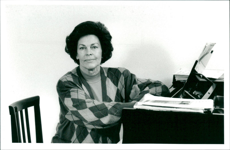 Käbi Laretei, Concert pianist. - Vintage Photograph