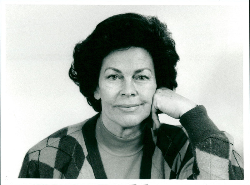 Käbi Laretei, Concert pianist. - Vintage Photograph