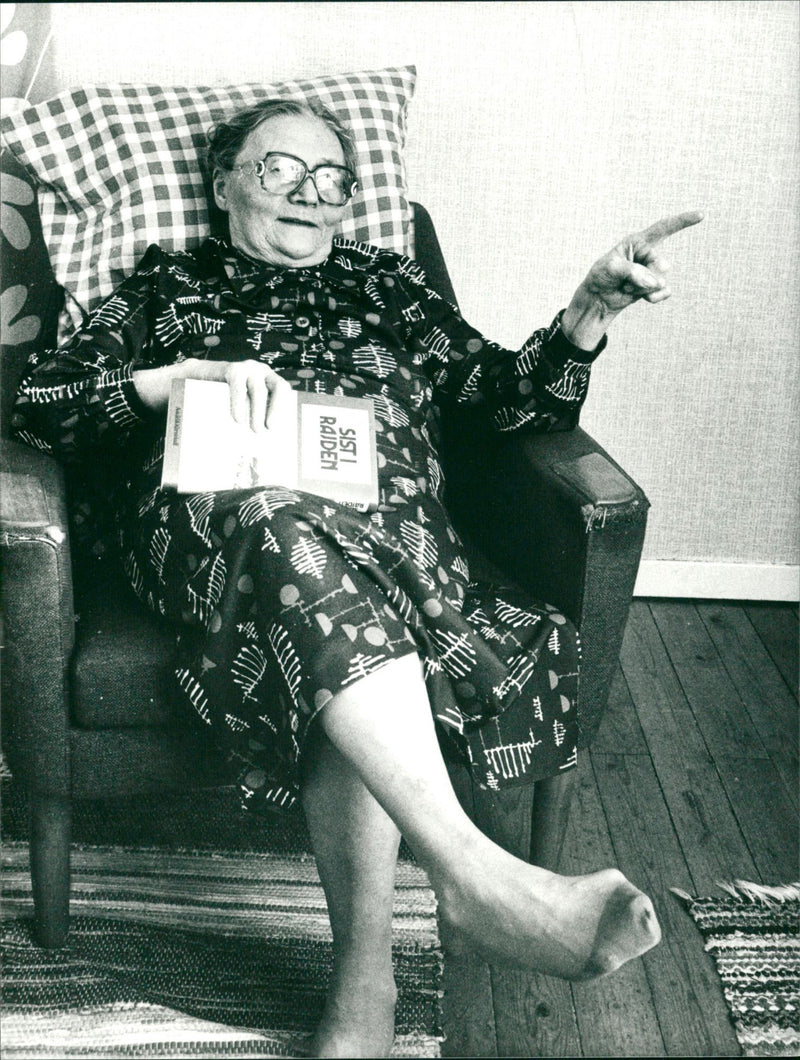 Sara Ranta Ronnlund - Writer - Vintage Photograph