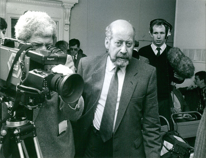 Sir Clement Freud, British broadcaster, Writer, Politician and Chef. - Vintage Photograph