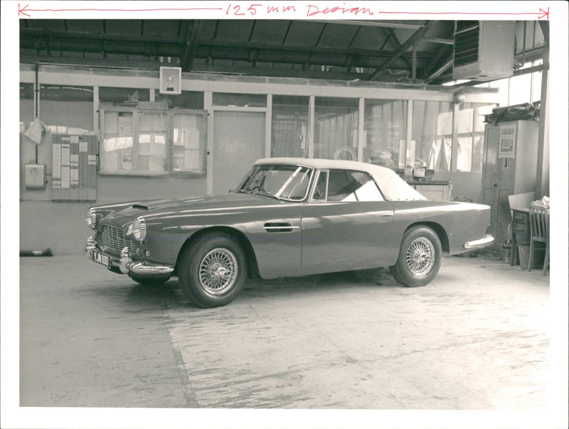 Aston Martin DB4 Convertible (1958-1963) - Vintage Photograph