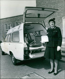 PEUGEOT
Anne Mere 8 Pagen ? / Mas H. ETTRIDGE SJAB County Sec . sla 28 APR 1978 - Vintage Photograph
