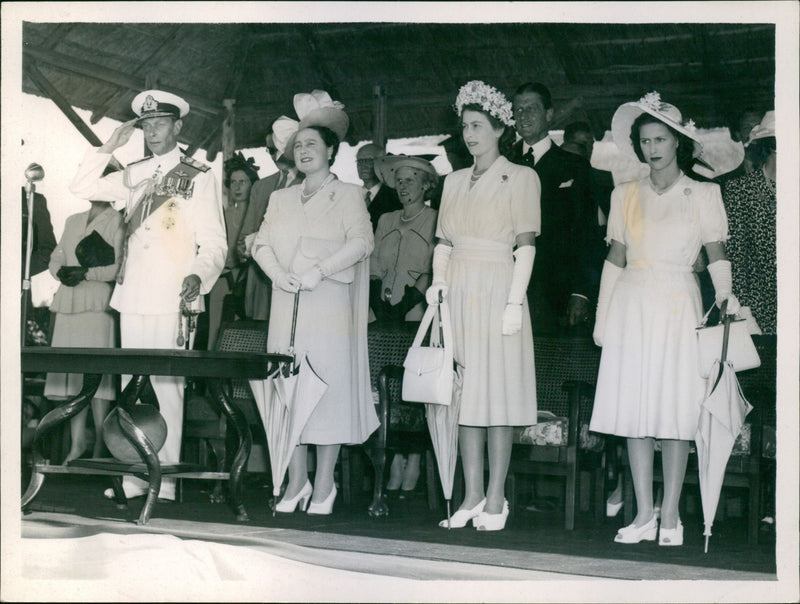 King George VI, Queen Elizabeth The Queen Mother, Queen Elizabeth II and Princess Margaret of England. - Vintage Photograph