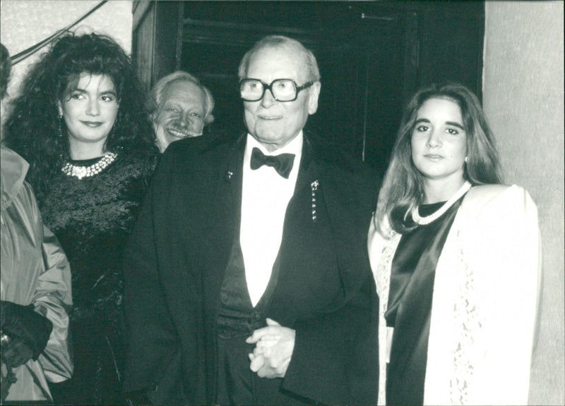 Laurence Olivier, Baron Olivier - Vintage Photograph