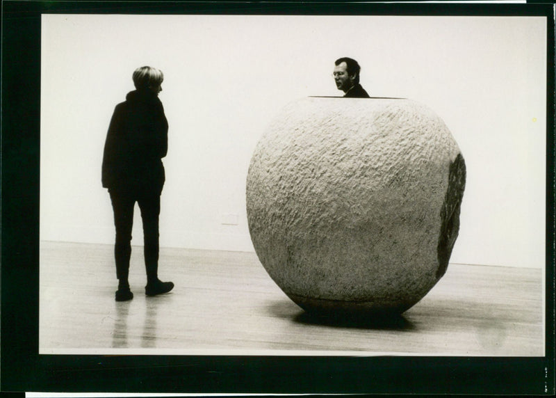 Turner Prize Winner 1992 - Vintage Photograph