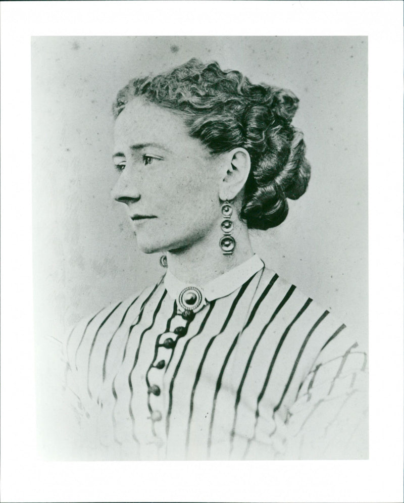 Nelly Ternan - Vintage Photograph