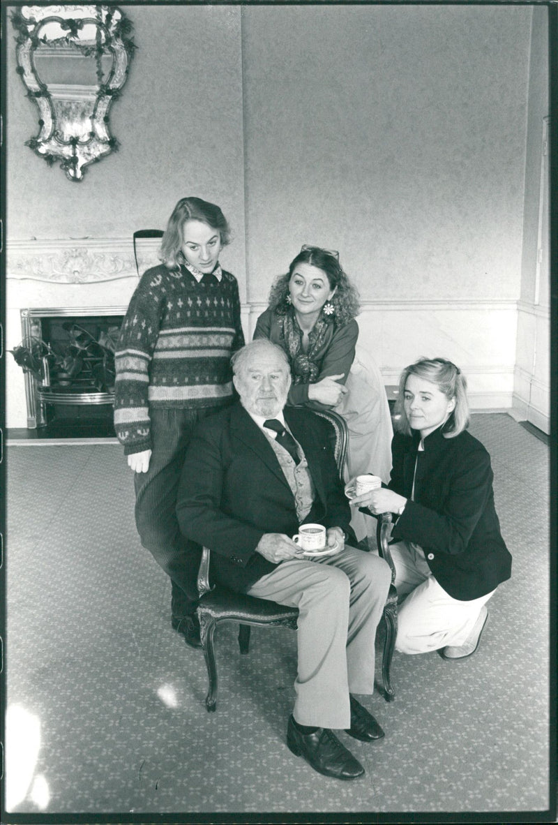 Cyril Cusack & Family - Vintage Photograph