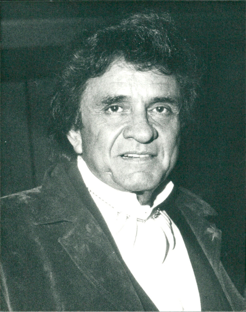 Country artist Johnny Cash - Vintage Photograph