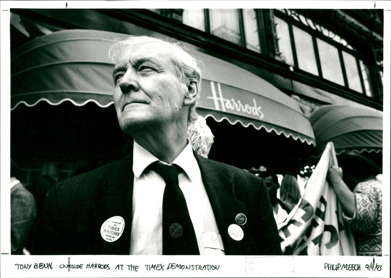 Tony Benn - Vintage Photograph