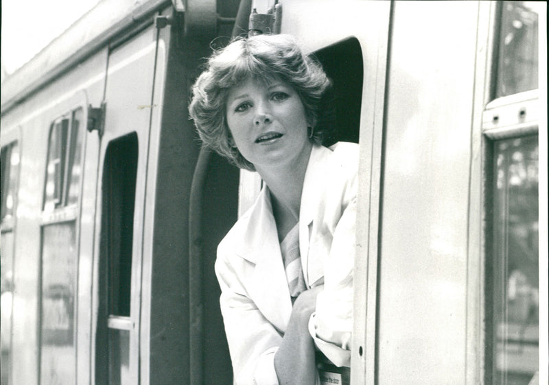 Kim Braden as Bridget Nolan in Travelling Man "Grasser" - Vintage Photograph