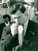 SWIFT JASON - SHOWSE CARRELL STOPHER, FOUND, X - Vintage Photograph